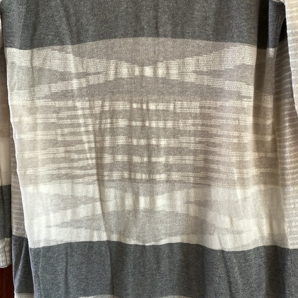 Cabi Vineyard Long Duster Sweater Cardigan Style 5018 Women's Size Medium - Picture 8 of 9